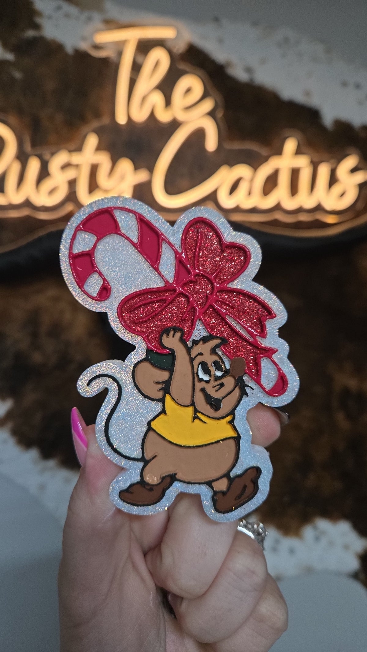 Gus candy cane