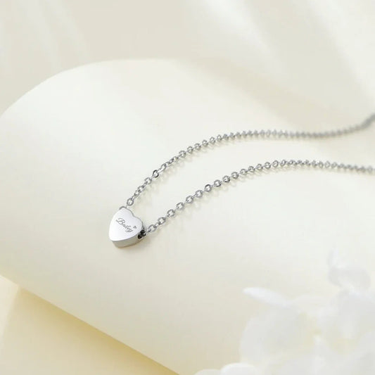 Heart engraved necklace